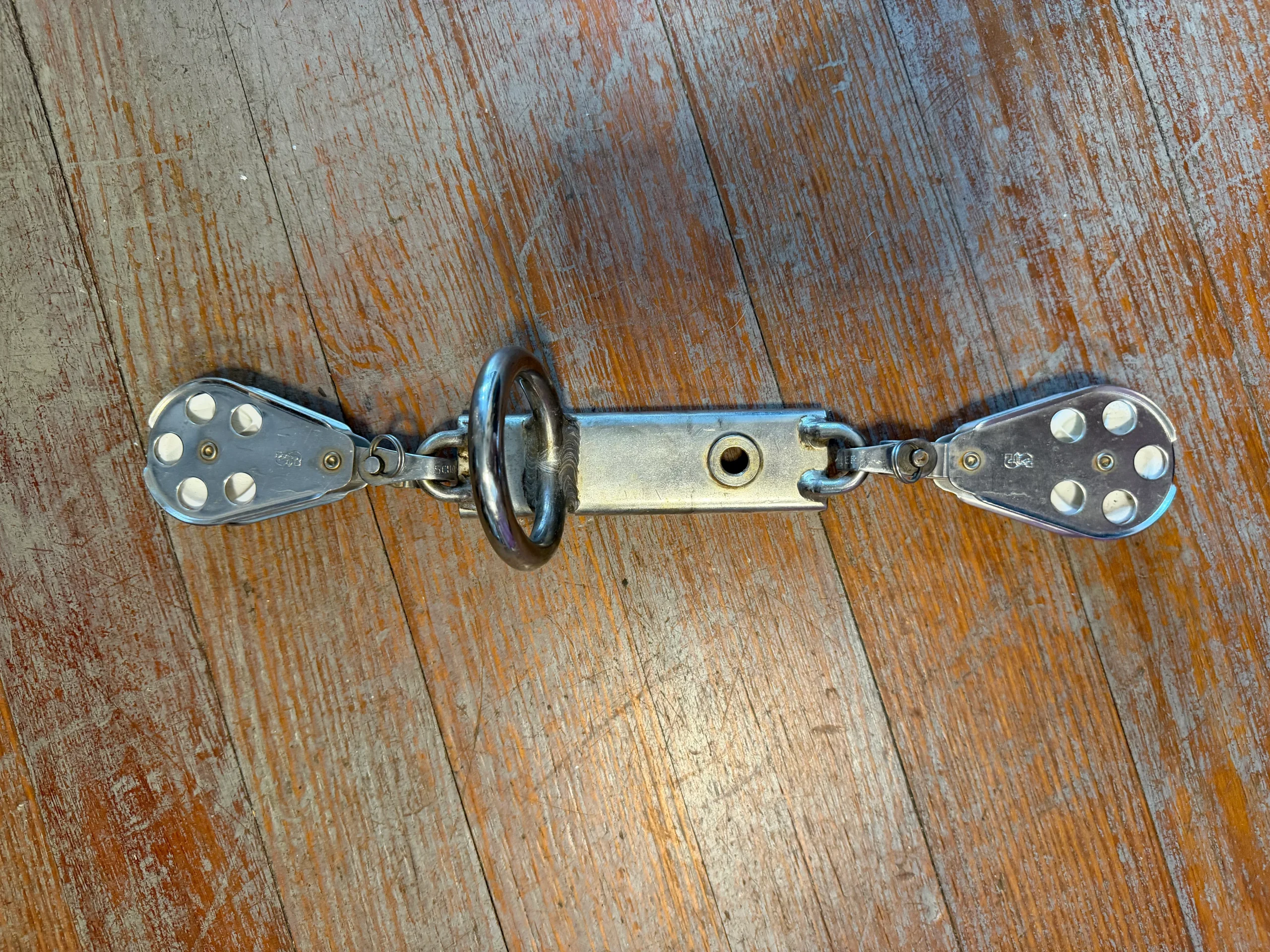 1 1/4" Mast Ring / Spinnaker Car With Pair Schaefer Blocks - Missing Screw Top