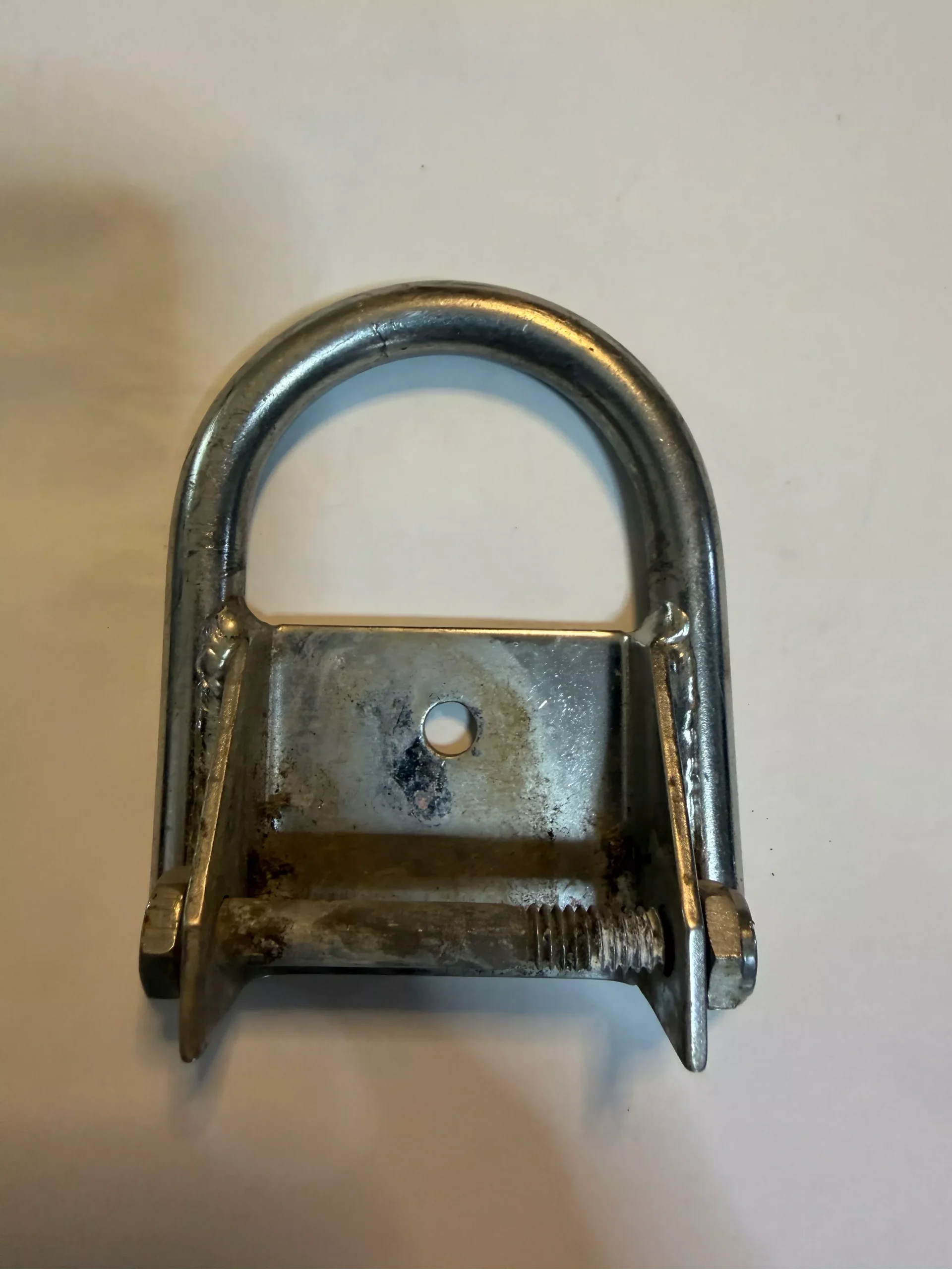 1 3/4" Flat Mounting Boom Bail