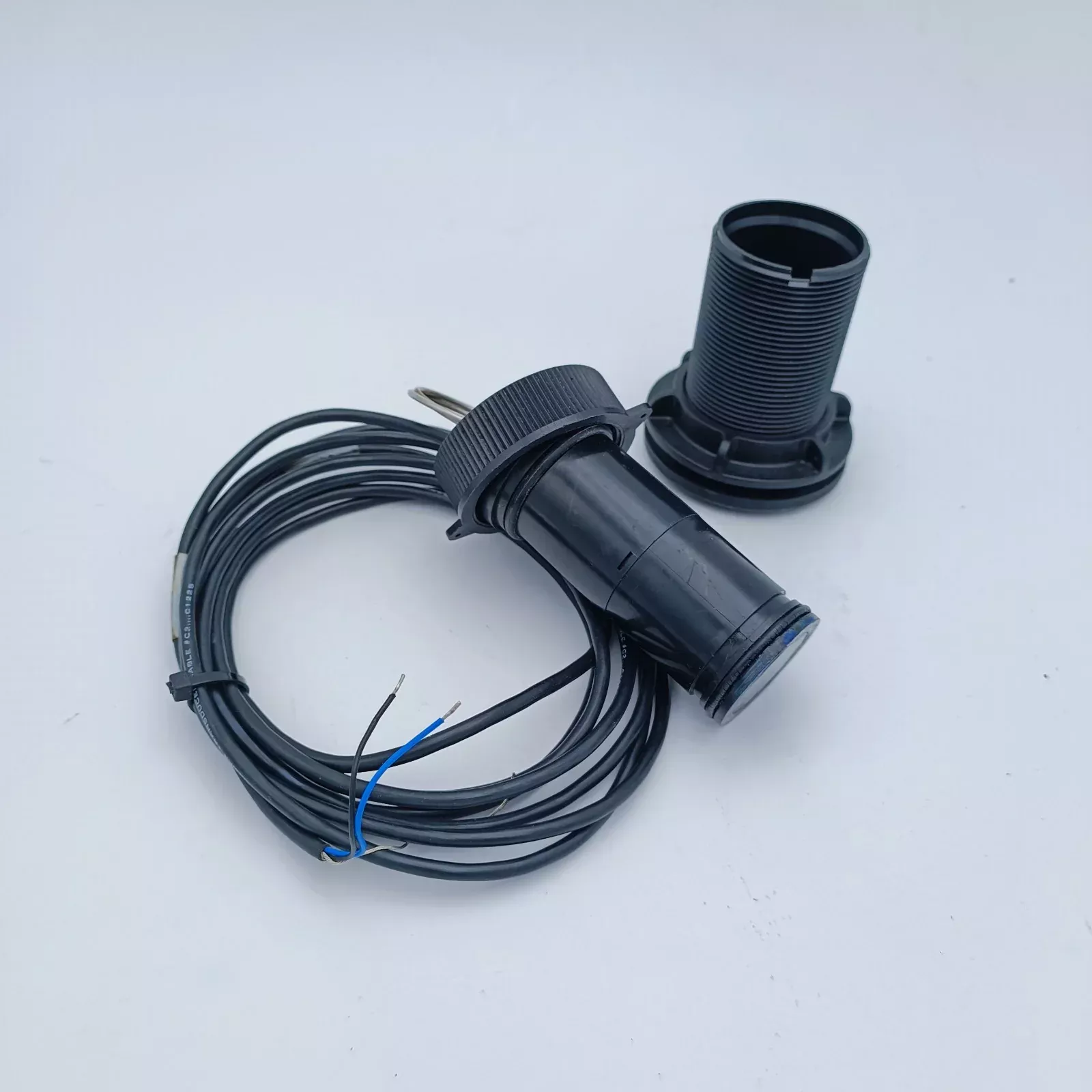 AIRMAR P17 170kHz Thru-Hull Depth Transducer B&G Furuno 31-850-2-01 Sonar