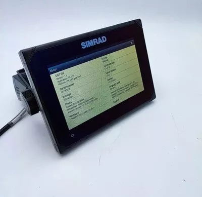 Simrad GO7 XSE Chartplotter Fishfinder Sonar NMEA2000 Navionics C-Map GO 7 inch