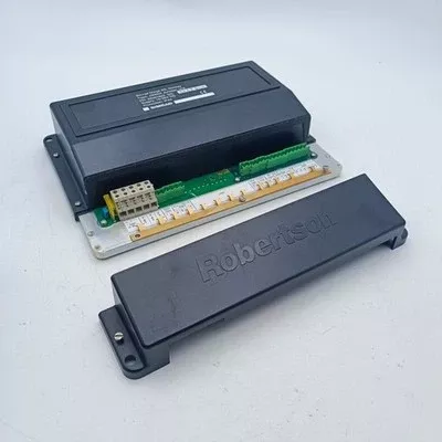 Simrad Robertson Type J300X 22081830 Boat Autopilot Course Computer Robertson