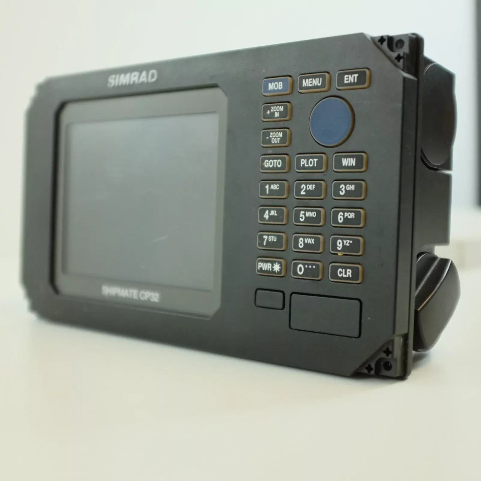 SIMRAD Shipmate CP32 Marine GPS TFT Chartplotter Sonar Fishfinder w/Suncover